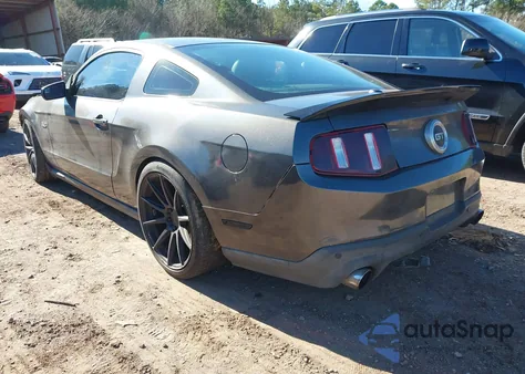 2012 Ford Mustang Gt Premium z USA, uszkodzony, nr VIN 1ZVBP8CF9C5285532